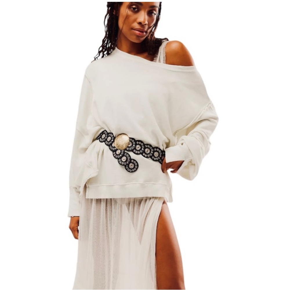 NWOT  We The Free Camden Sweatshirt in  Size Large